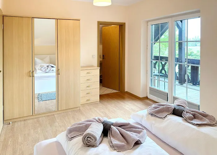 Kiefernwaeldchen 度假居 Byhlen